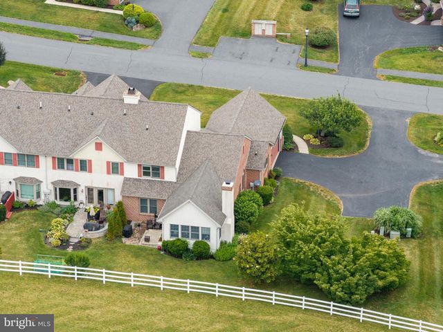 85 ASCOT DR, Elverson, PA 19520