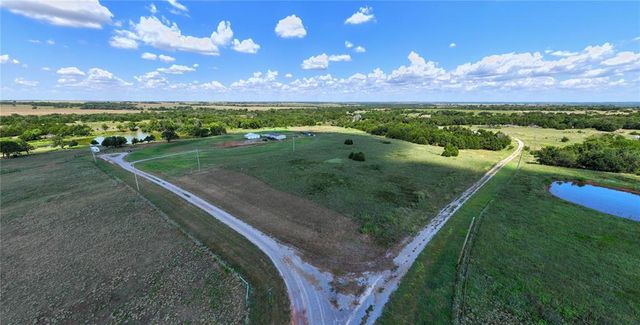 5311 Springfield Drive, Guthrie, OK 73044