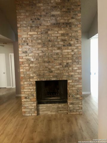 8338 New World, San Antonio, TX 78239
