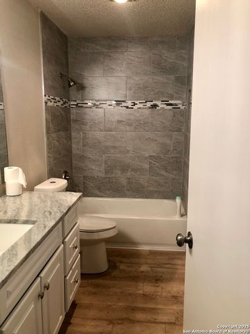 8338 New World, San Antonio, TX 78239