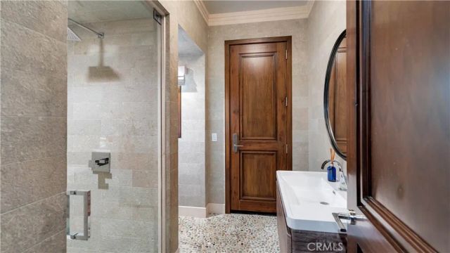 2 Thomas Road, Ladera Ranch, CA 92694
