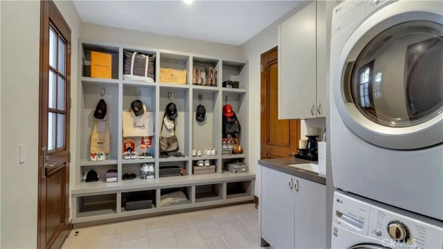 2 Thomas Road, Ladera Ranch, CA 92694