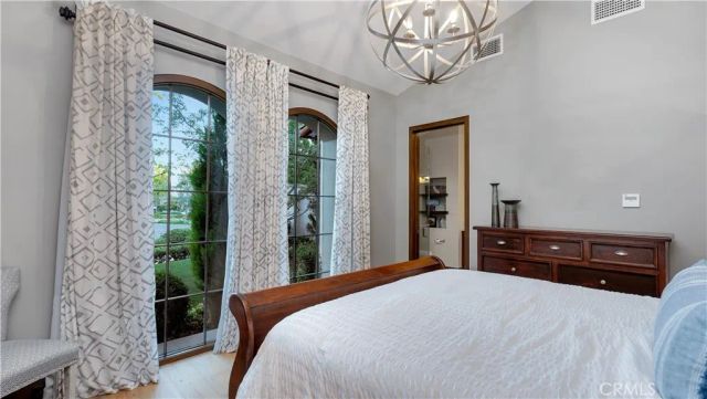 2 Thomas Road, Ladera Ranch, CA 92694