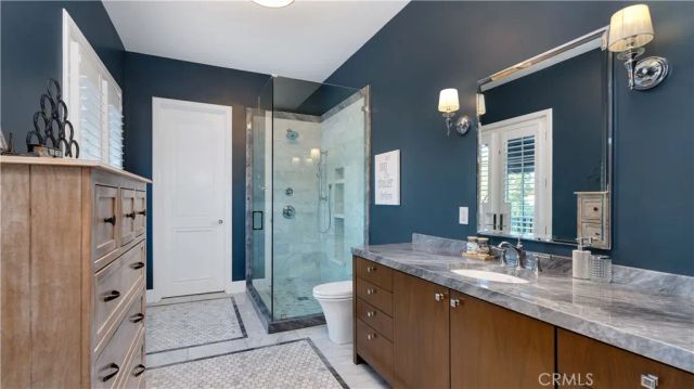 2 Thomas Road, Ladera Ranch, CA 92694