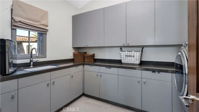 2 Thomas Road, Ladera Ranch, CA 92694