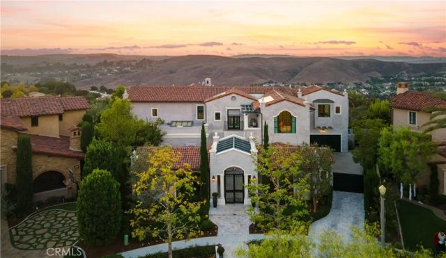2 Thomas Road, Ladera Ranch, CA 92694