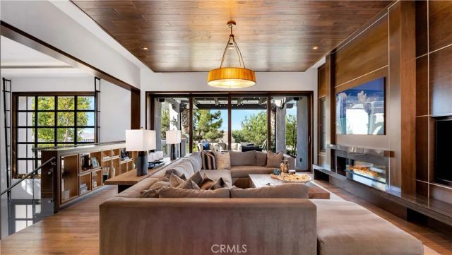 2 Thomas Road, Ladera Ranch, CA 92694