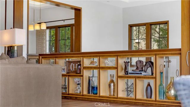 2 Thomas Road, Ladera Ranch, CA 92694