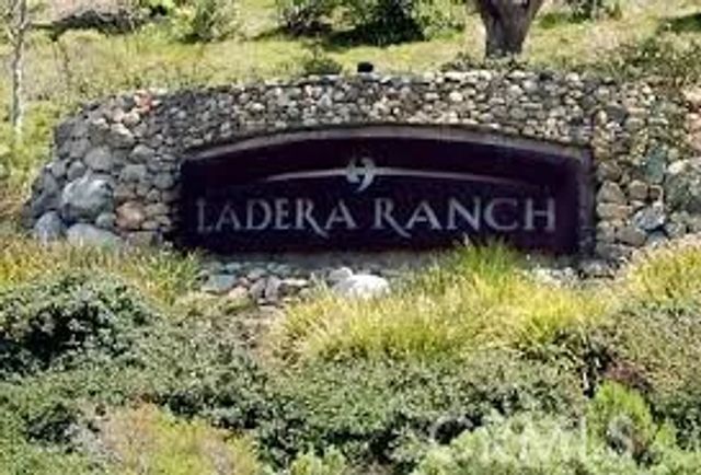 2 Thomas Road, Ladera Ranch, CA 92694