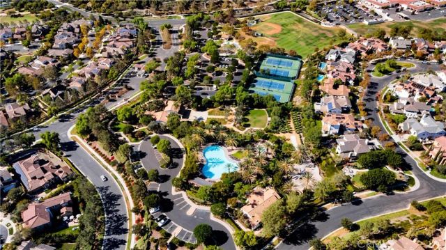 2 Thomas Road, Ladera Ranch, CA 92694