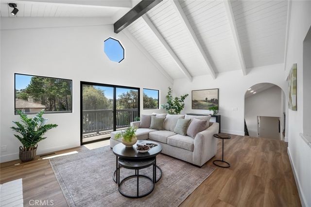 1027 Acorn Drive, Arroyo Grande, CA 93420