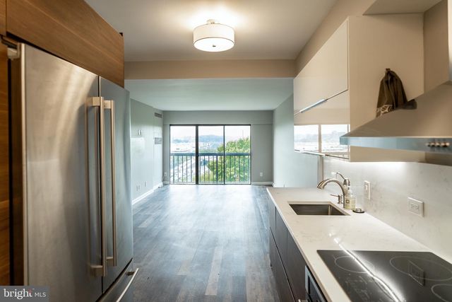 1001 26TH ST NW #807, Washington, DC 20037