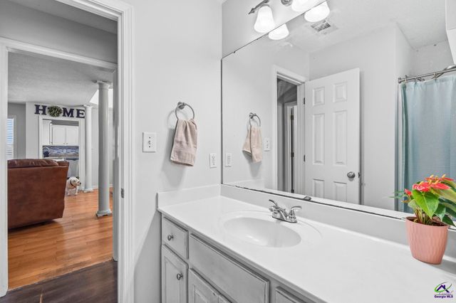 209 Duke Lane, Kathleen, GA 31047