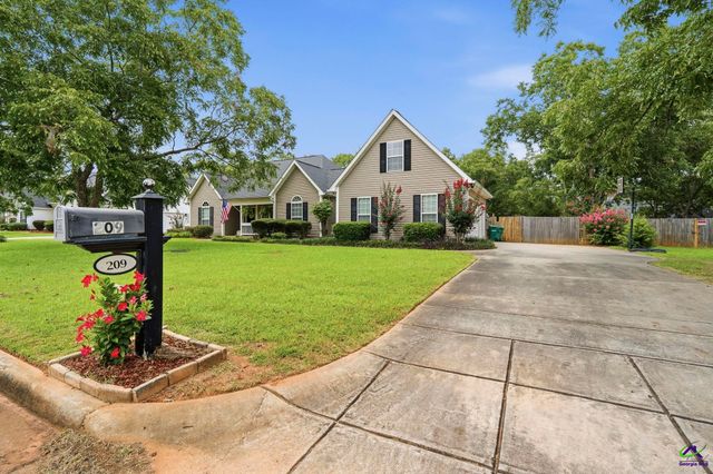 209 Duke Lane, Kathleen, GA 31047