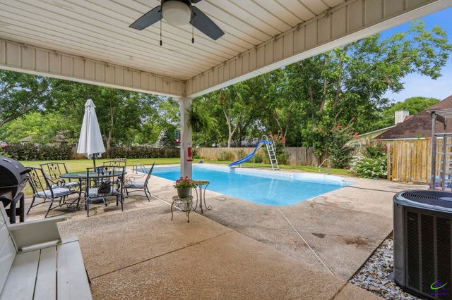 209 Duke Lane, Kathleen, GA 31047