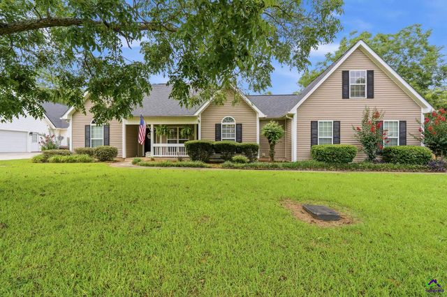 209 Duke Lane, Kathleen, GA 31047
