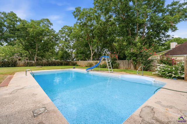 209 Duke Lane, Kathleen, GA 31047