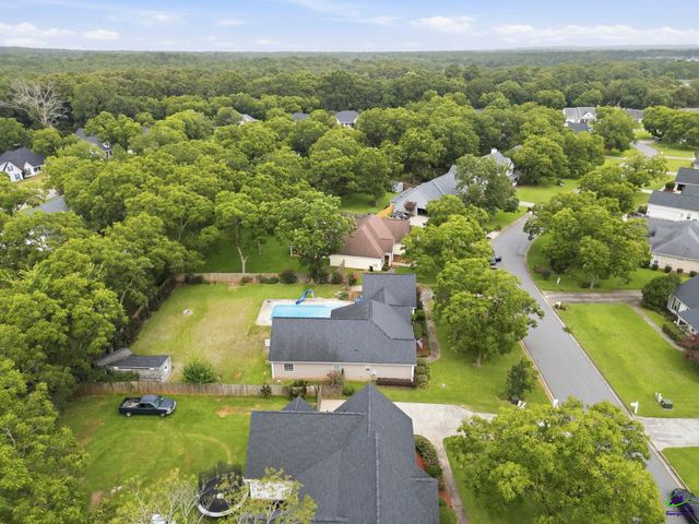 209 Duke Lane, Kathleen, GA 31047