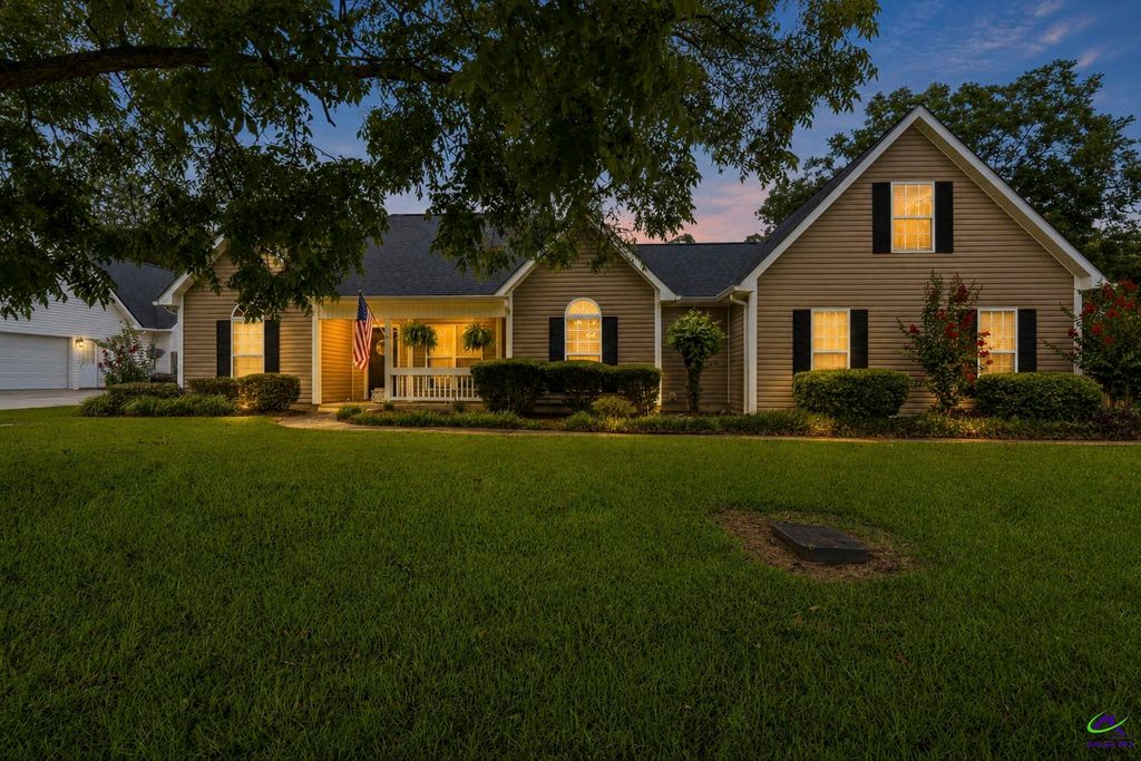 209 Duke Lane, Kathleen, GA 31047