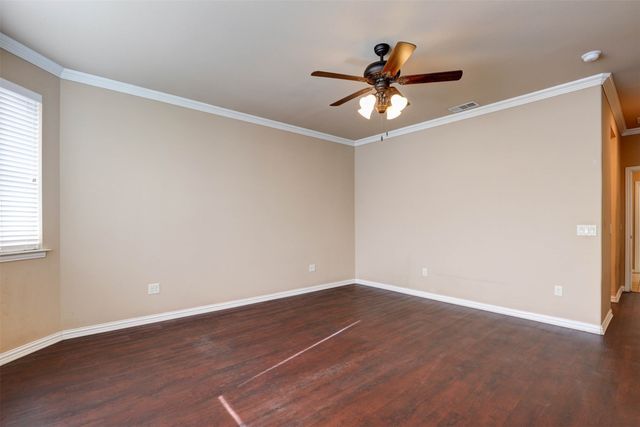 9601 Ravenwood Drive, Denton, TX 76207