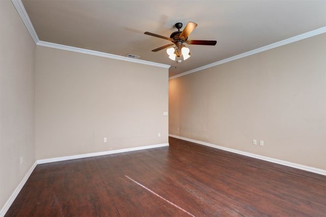 9601 Ravenwood Drive, Denton, TX 76207