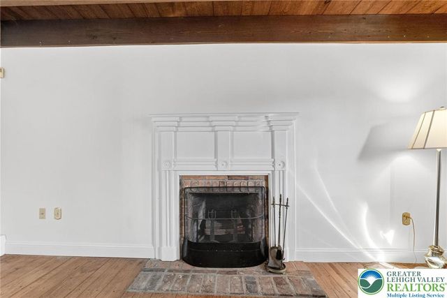 275 Sally Ann Furnace Road, Longswamp Twp, PA 19539