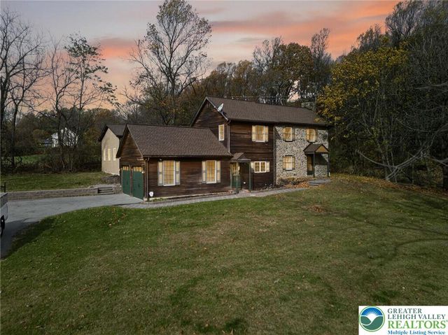 275 Sally Ann Furnace Road, Longswamp Twp, PA 19539