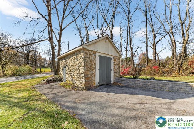275 Sally Ann Furnace Road, Longswamp Twp, PA 19539