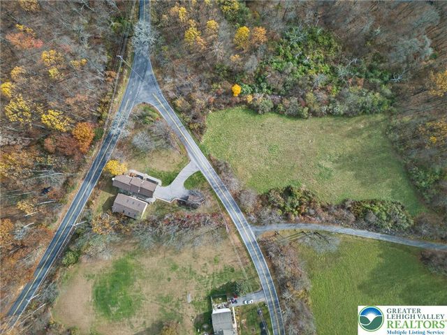 275 Sally Ann Furnace Road, Longswamp Twp, PA 19539