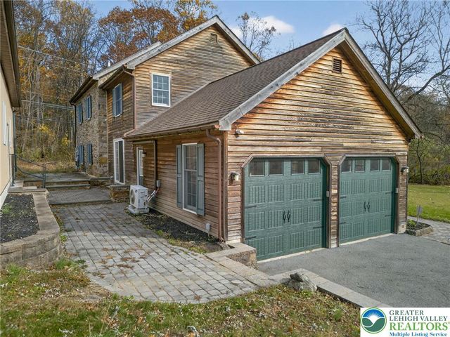 275 Sally Ann Furnace Road, Longswamp Twp, PA 19539