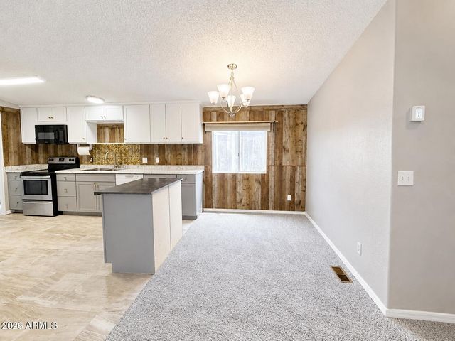 10951 N 91ST Avenue 37, Peoria, AZ 85345
