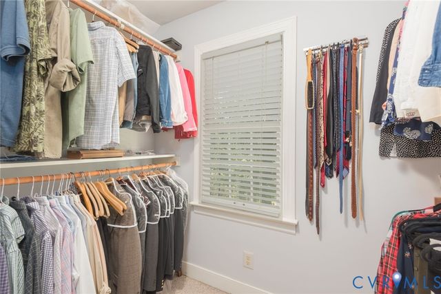 7842 Lakeforest Dr, North Chesterfield, VA 23235