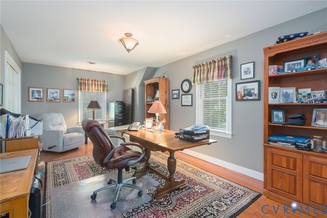 7842 Lakeforest Dr, North Chesterfield, VA 23235