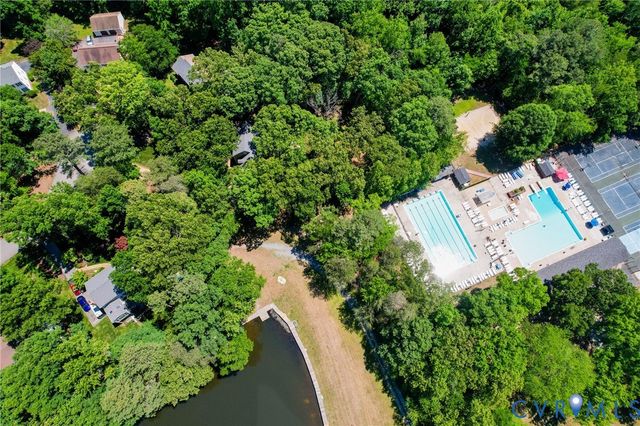 7842 Lakeforest Dr, North Chesterfield, VA 23235