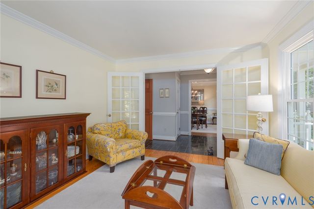 7842 Lakeforest Dr, North Chesterfield, VA 23235
