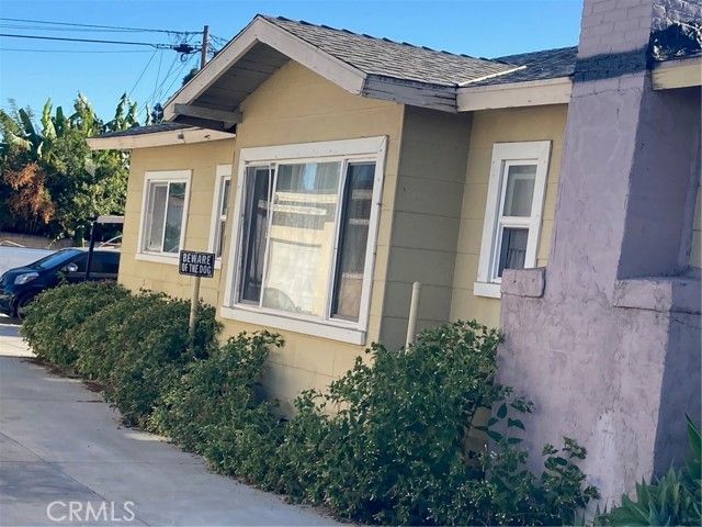 1124 W.1st Street, Santa Ana, CA 92703