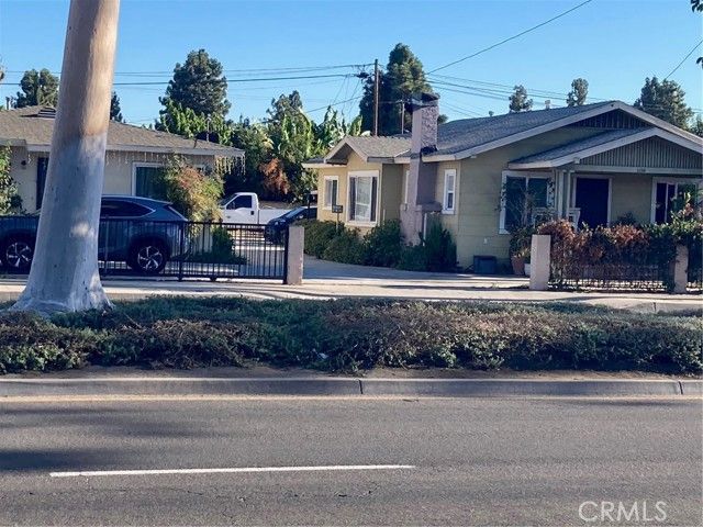1124 W.1st Street, Santa Ana, CA 92703