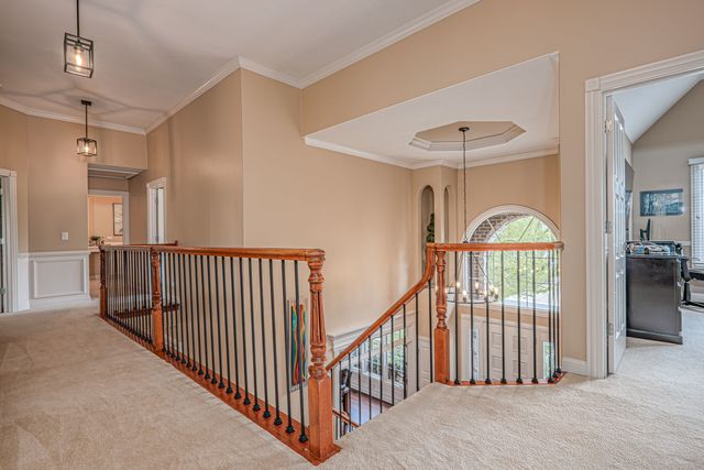0S140 N MATHEWSON Lane, Geneva, IL 60134
