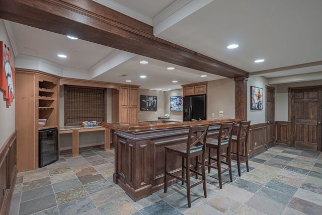 0S140 N MATHEWSON Lane, Geneva, IL 60134