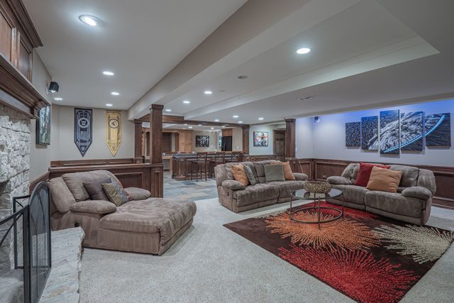 0S140 N MATHEWSON Lane, Geneva, IL 60134