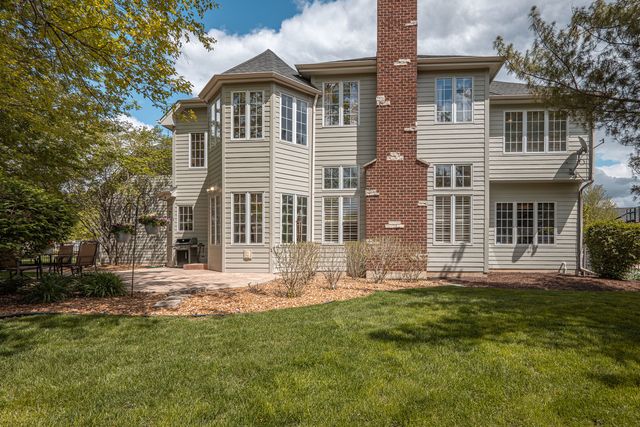 0S140 N MATHEWSON Lane, Geneva, IL 60134