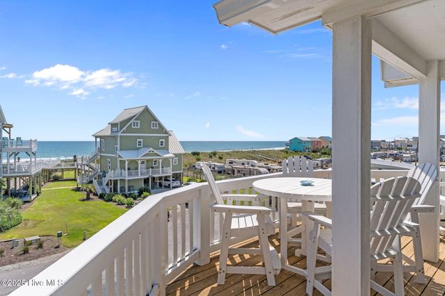 126 S Permuda Wynd Drive, N Topsail Beach, NC 28460