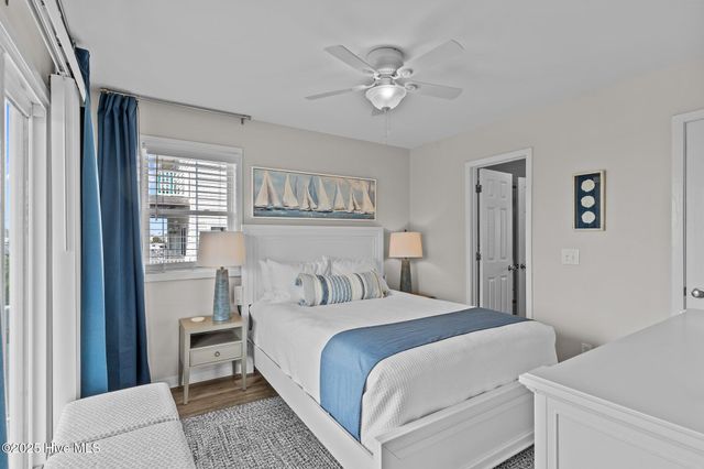 126 S Permuda Wynd Drive, N Topsail Beach, NC 28460