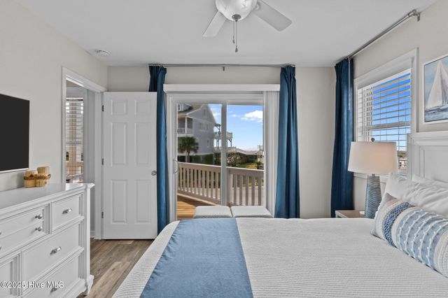 126 S Permuda Wynd Drive, N Topsail Beach, NC 28460