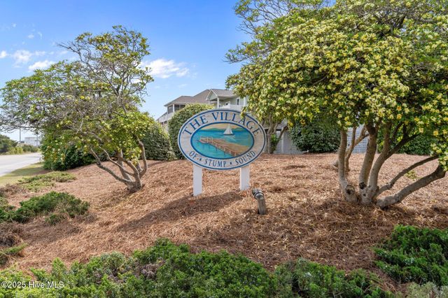 126 S Permuda Wynd Drive, N Topsail Beach, NC 28460