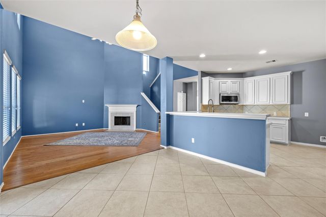 12638 Riverhill Court, Houston, TX 77014