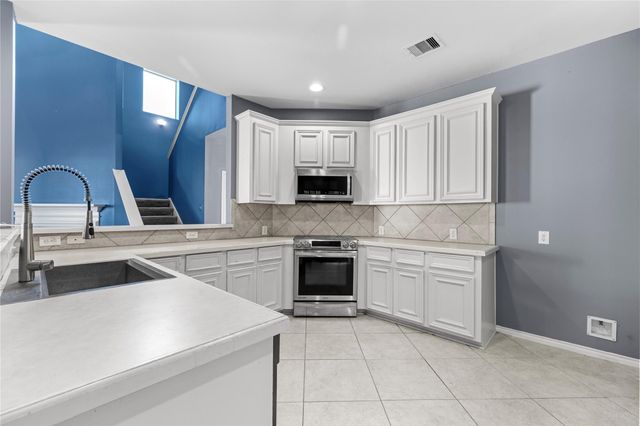 12638 Riverhill Court, Houston, TX 77014