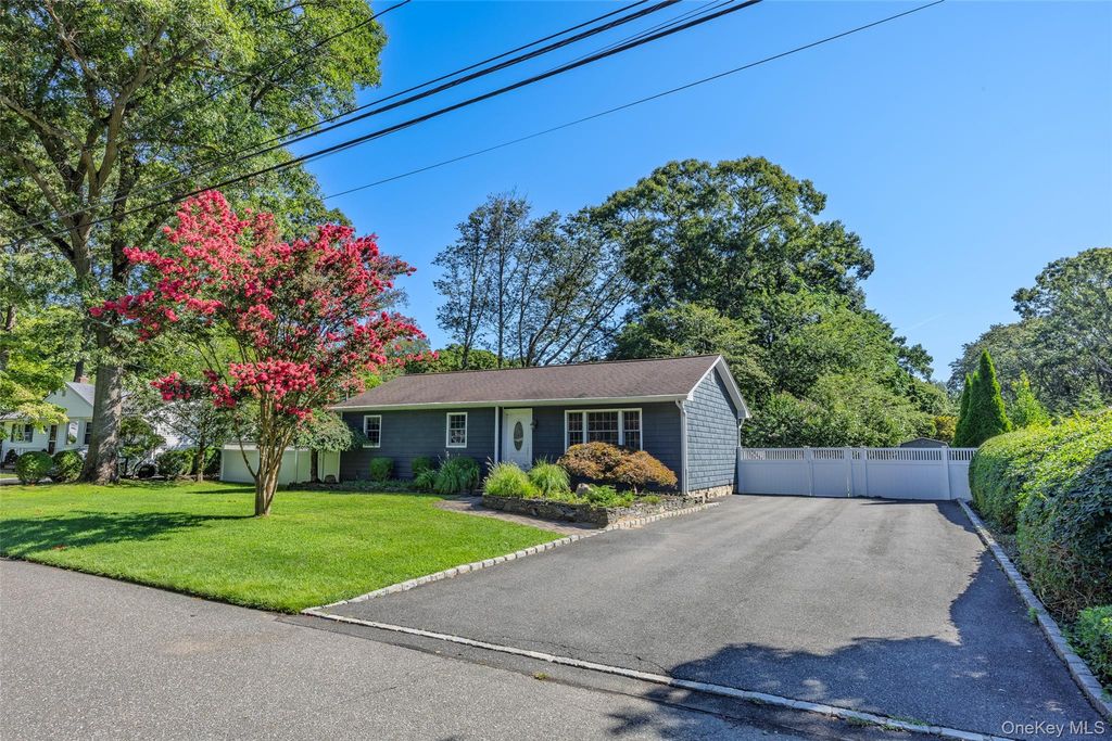 45 Marbeth Circle, Miller Place, NY 11764 — exterior