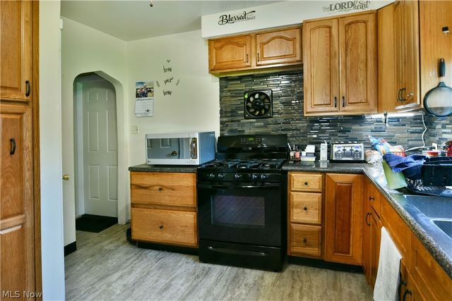 2935 N River Road NE, Warren, OH 44483