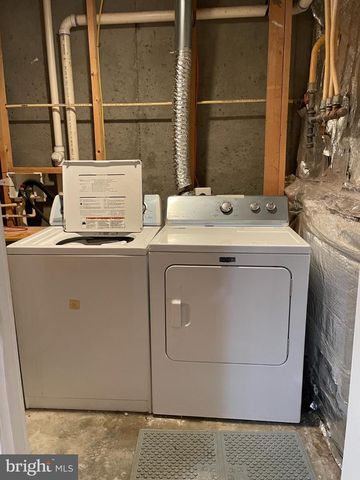 126 FIONA WAY, Brunswick, MD 21758